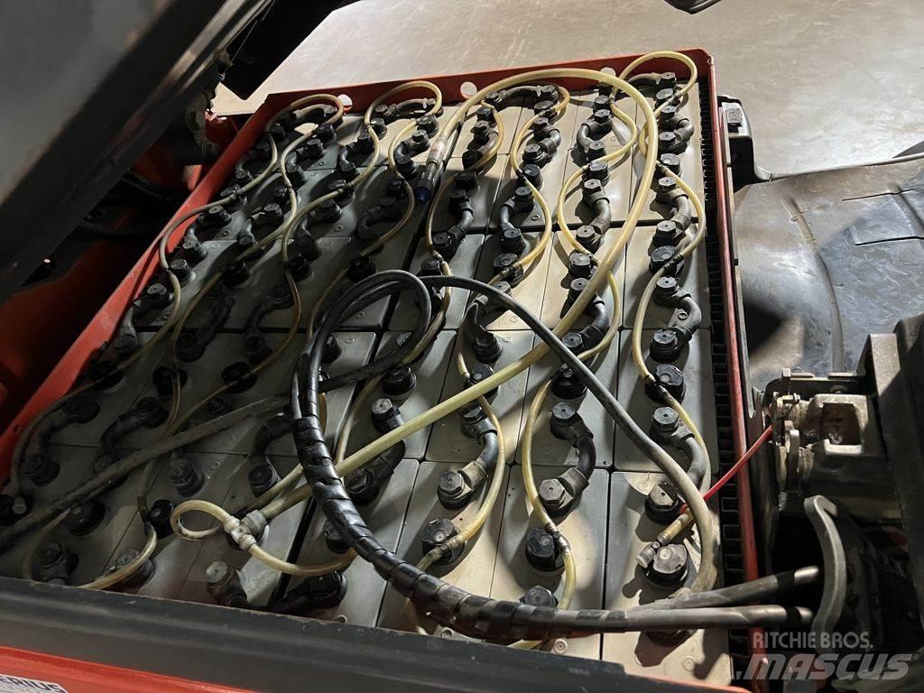 Linde E35L-01 电动叉车