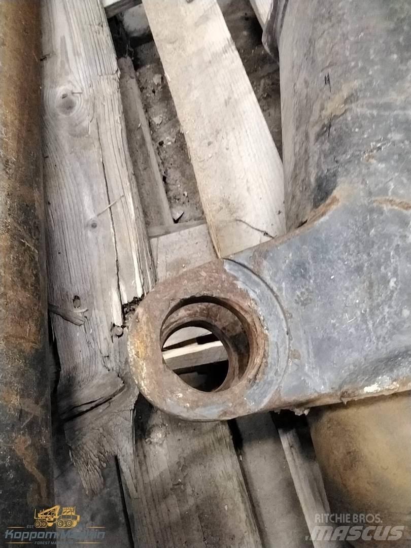 Loglift 50 货运起重机