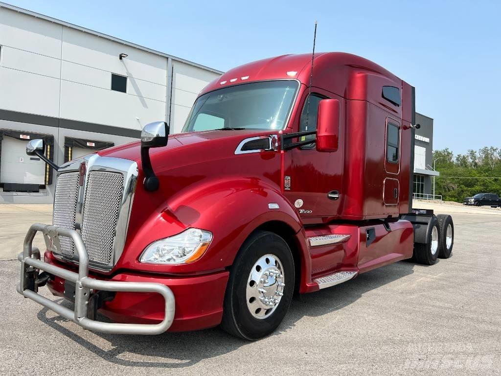 Kenworth T 680 牵引车