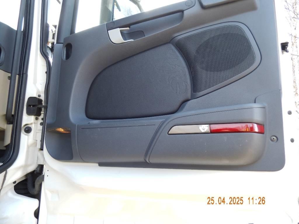 Scania R 580 牵引车