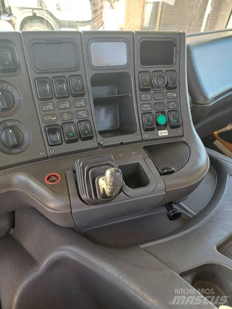 Scania 94 G 自卸式货车
