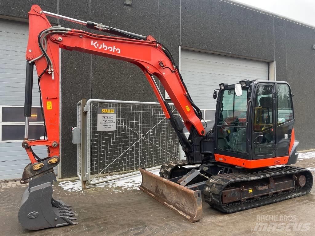 Kubota KX080-4a 中型挖掘机