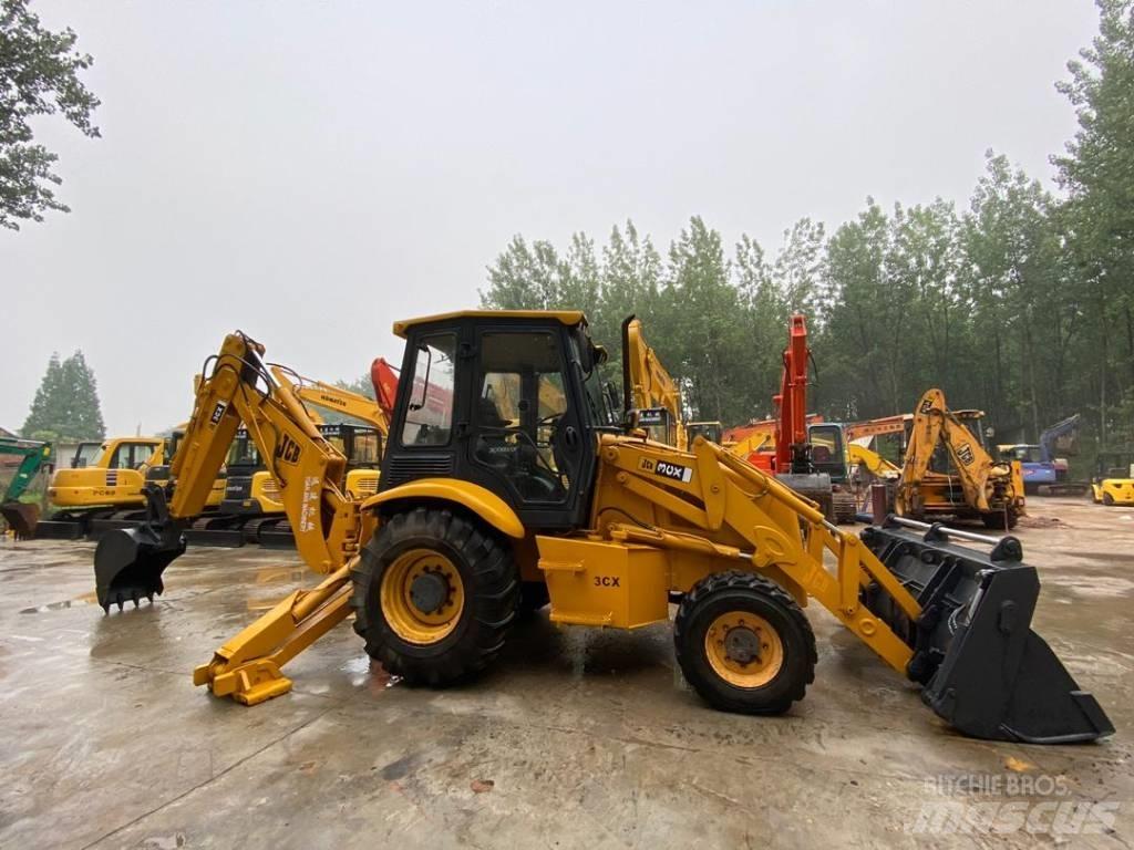 JCB 3 CX 反铲装载机