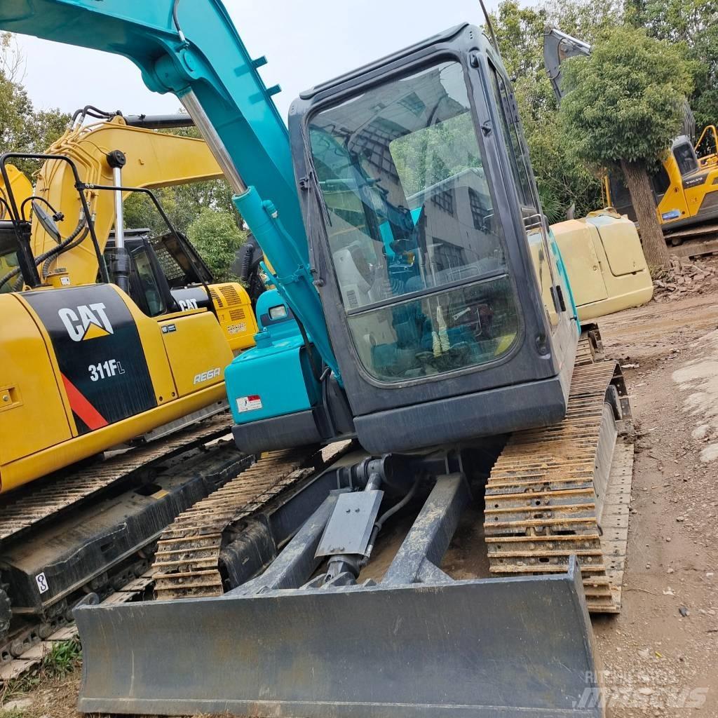 Kobelco SK 75 履带挖掘机