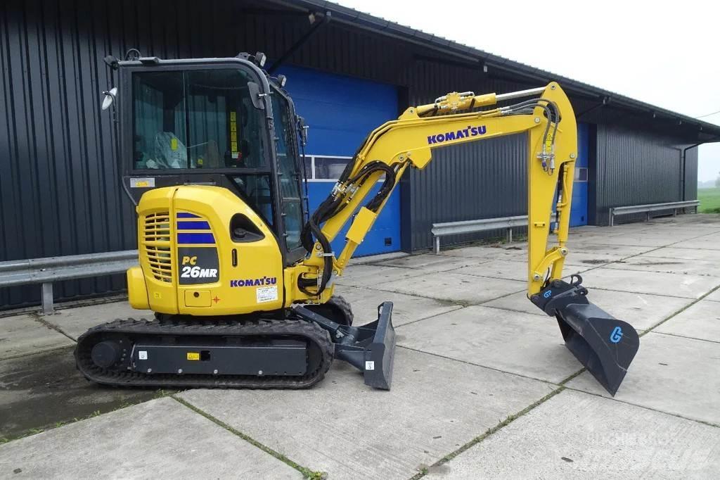 Komatsu PC26MR 履带挖掘机