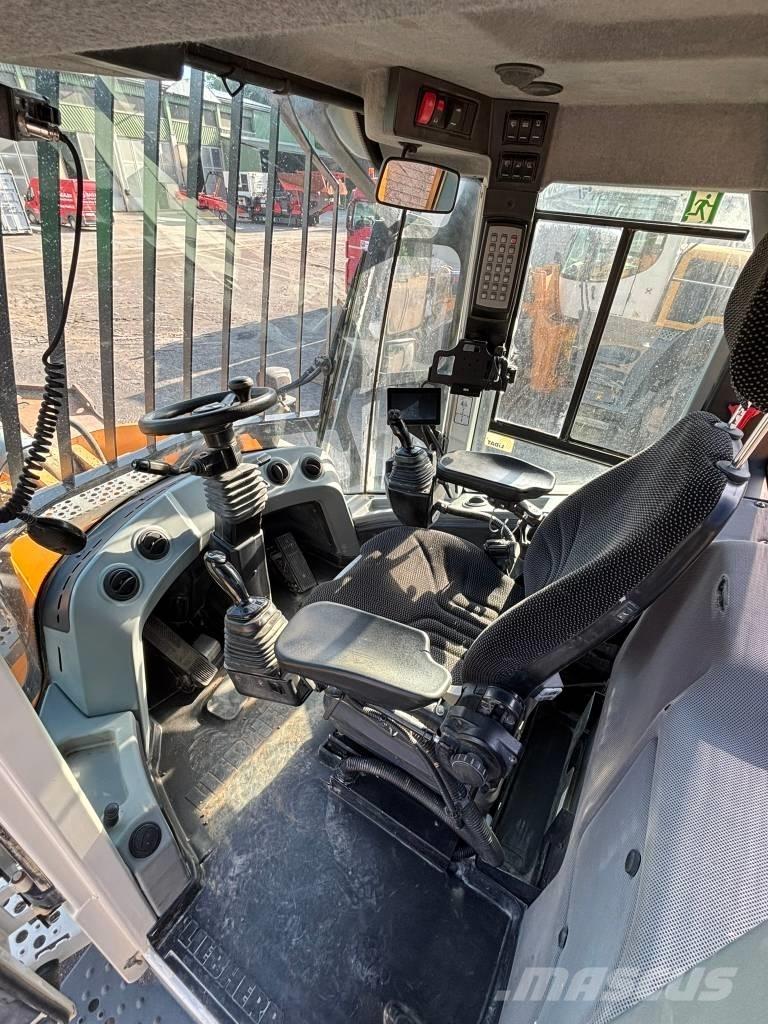 Liebherr L 576 轮式装载机