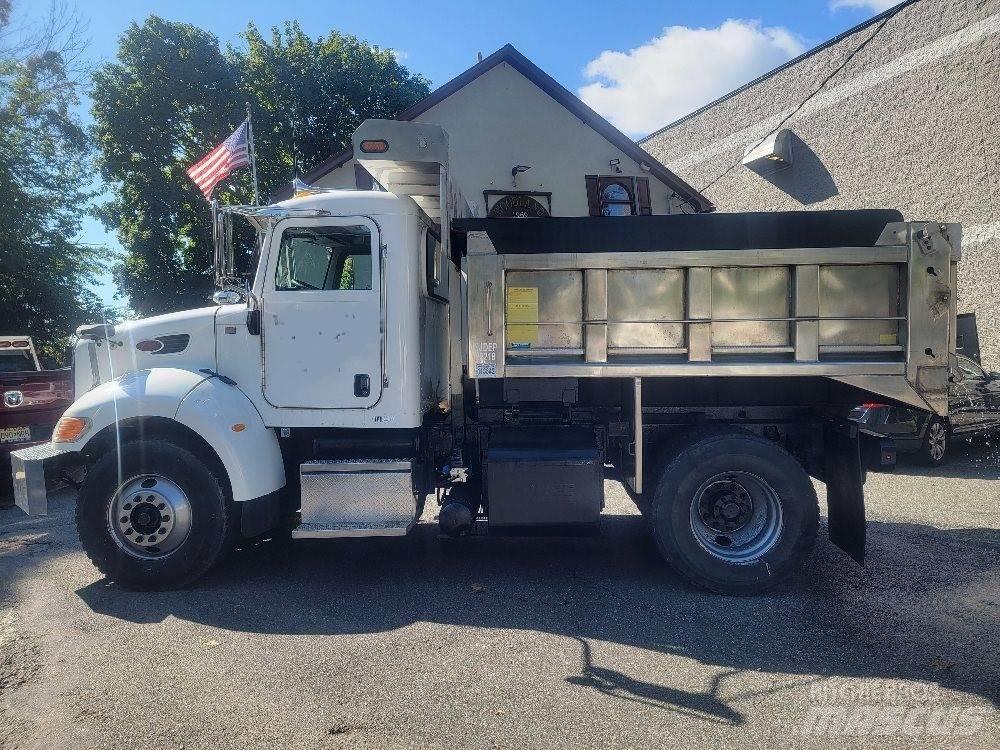 Peterbilt 340 自卸式货车