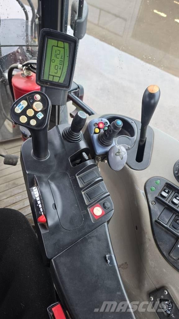 Case IH MXU 135 拖拉机/农用车