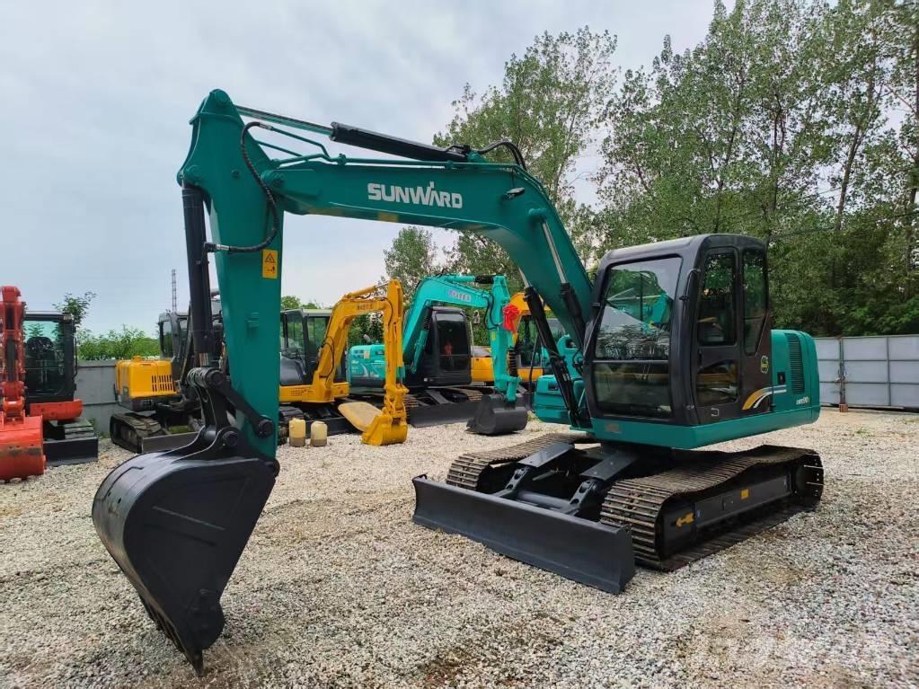 Sunward SWE 90 小型挖掘机