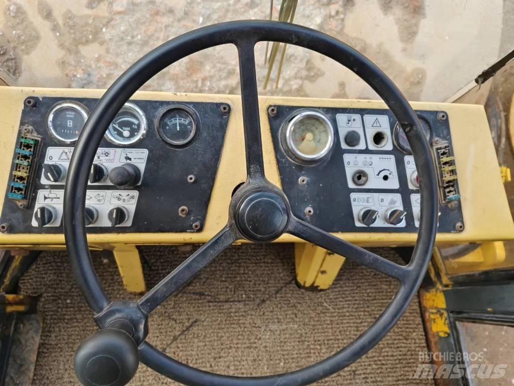 Bomag BW 217 单轮压路机