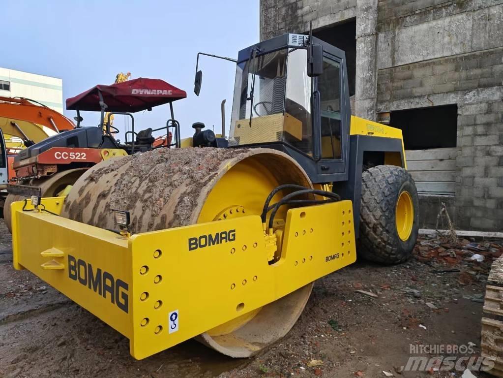 Bomag BW 217 单轮压路机