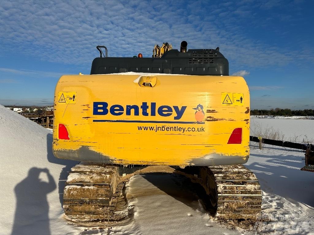 Komatsu PC 210 LC-11 履带挖掘机