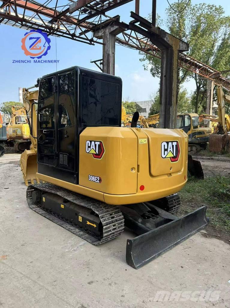 CAT 306 E2 小型挖掘机