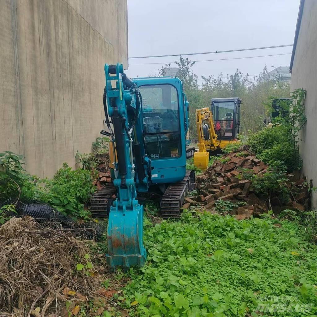Kubota U 30 小型挖掘机