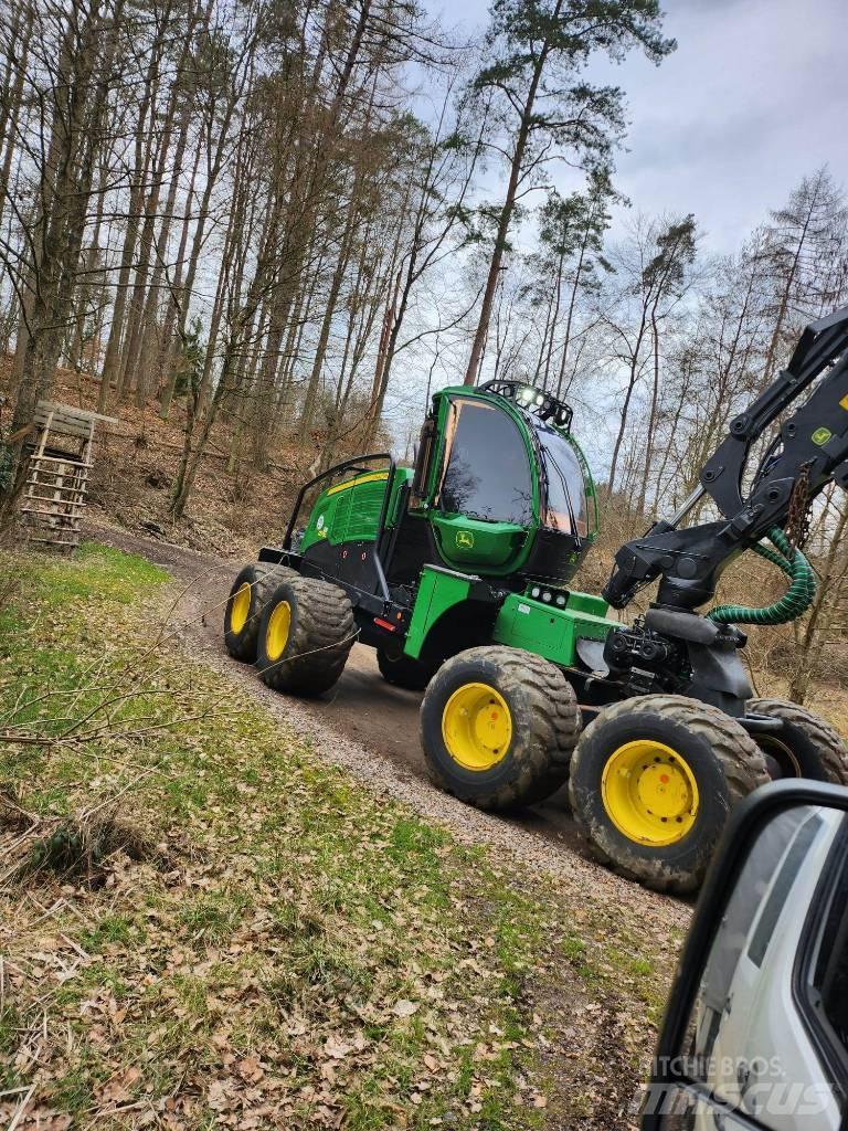 John Deere 1270 G 收割机