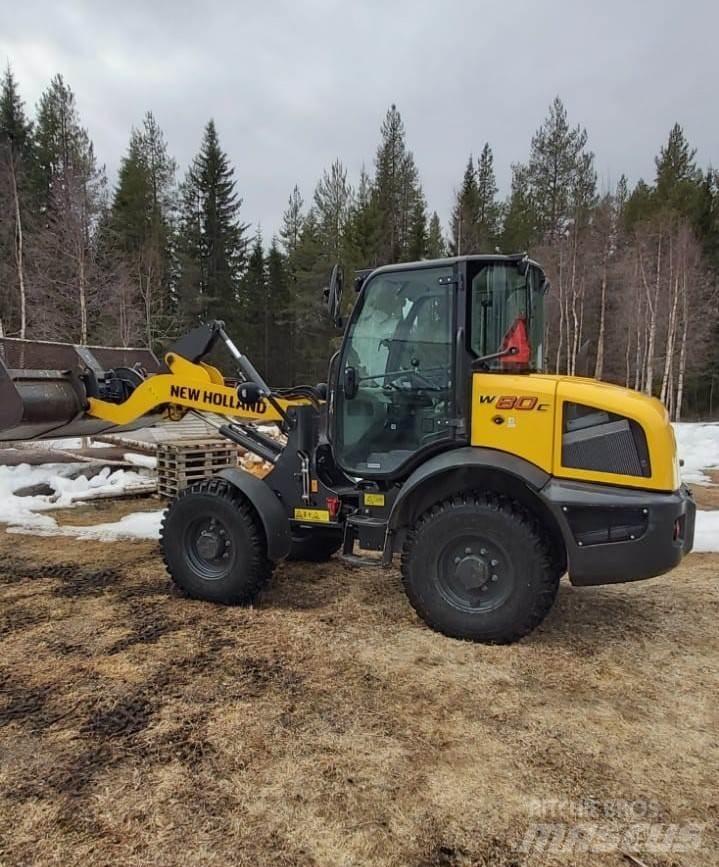 New Holland W80C 轮式装载机