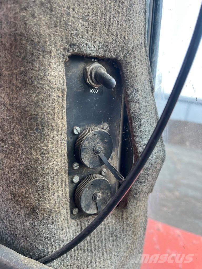 Massey Ferguson 3690 拖拉机/农用车