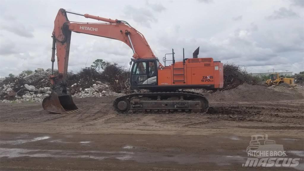 Hitachi ZX 670 履带挖掘机