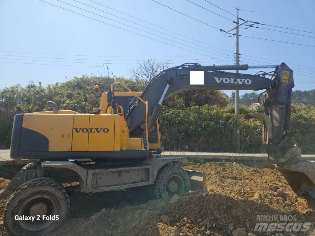 Volvo EW145BP 轮式挖掘机