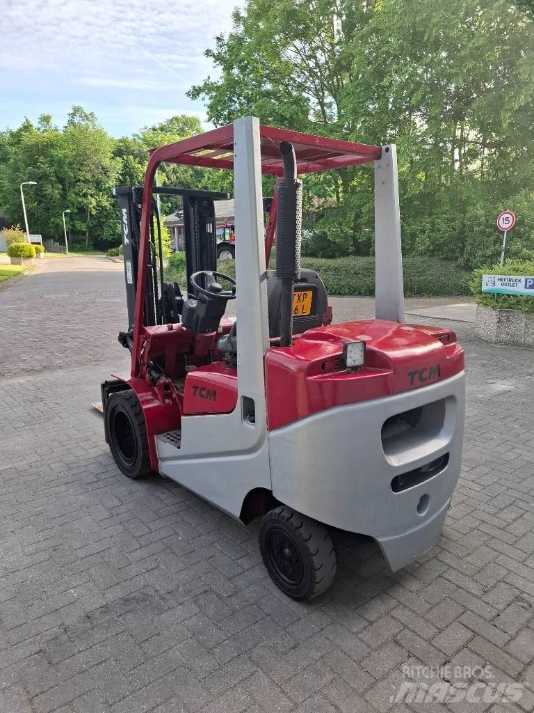 TCM FA30D-J Heftruck 柴油叉车