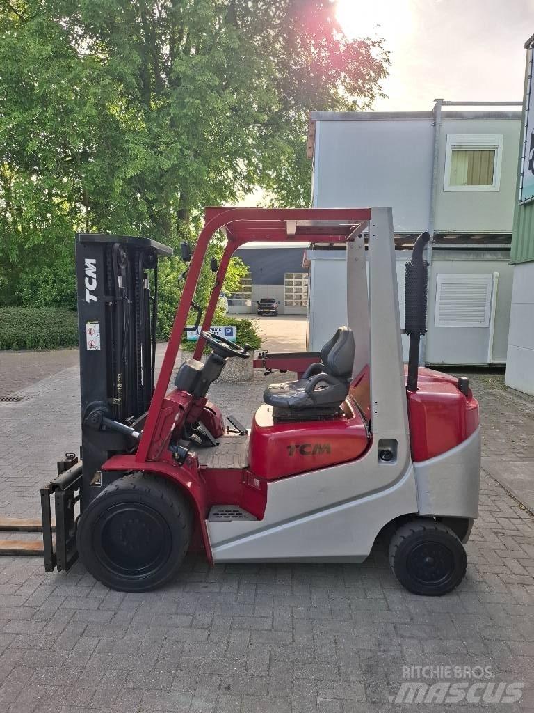TCM FA30D-J Heftruck 柴油叉车