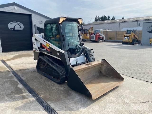 Bobcat T 450 滑移装载机