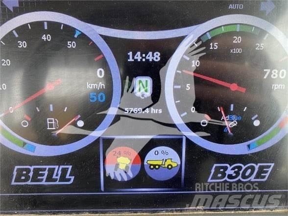 Bell B30E 铰接式自卸车