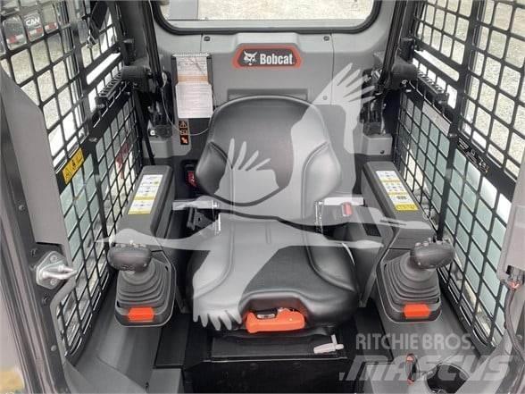 Bobcat T66 滑移装载机