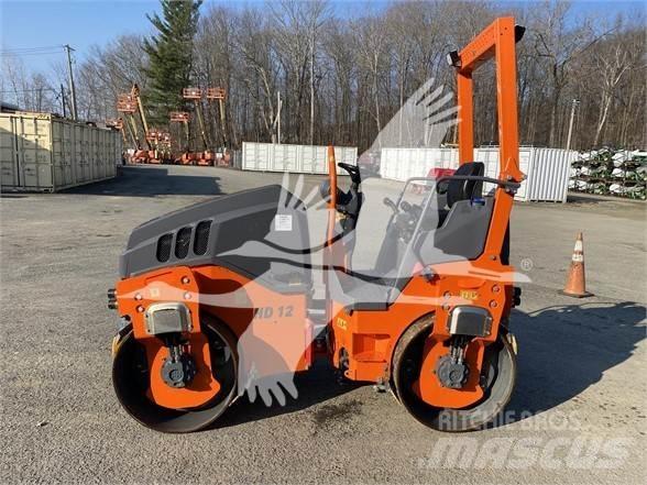 Hamm HD12VV 单轮压路机
