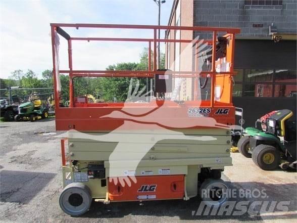 JLG 2632ES 剪叉式升降机