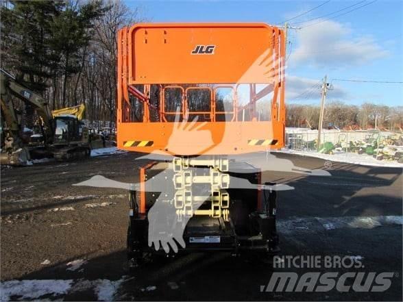 JLG RT3369 剪叉式升降机