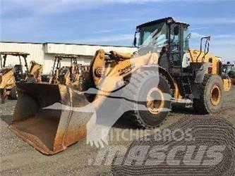 Kawasaki 80Z7 轮式装载机