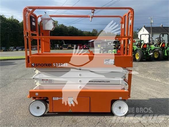 Snorkel S3226E 剪叉式升降机