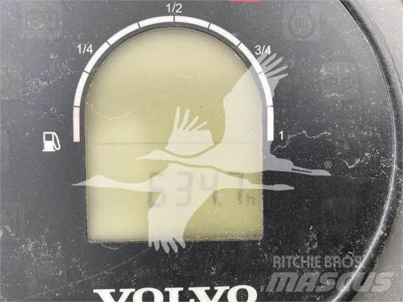 Volvo DD25B 单轮压路机