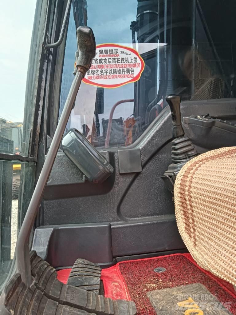 Volvo EC 240 履带挖掘机