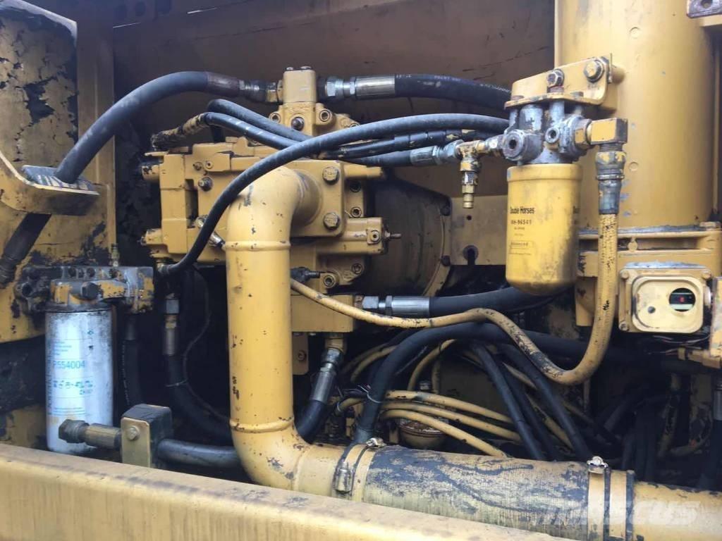 CAT 325B 履带挖掘机
