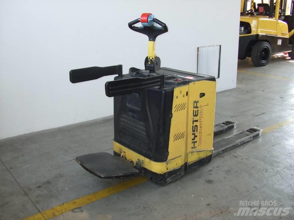 Hyster P2.0S 电动搬运车