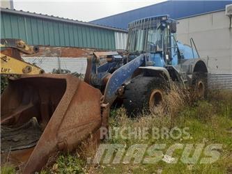 Liebherr L 554 轮式装载机