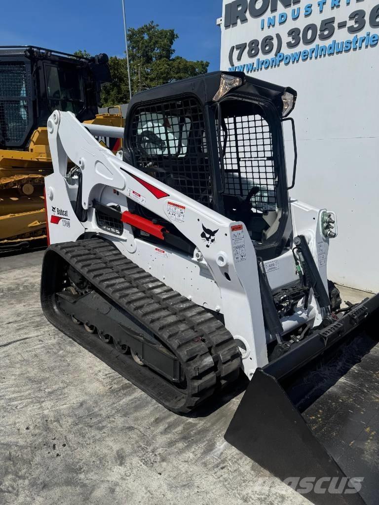 Bobcat T 740 滑移装载机