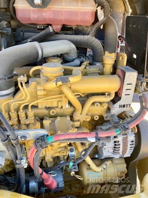 CAT 908 M 轮式装载机