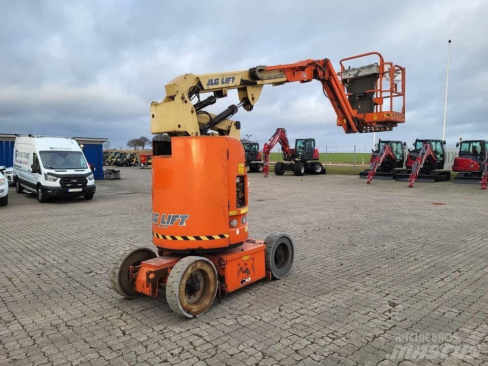 JLG E 300 AJP 曲臂高空工作平台