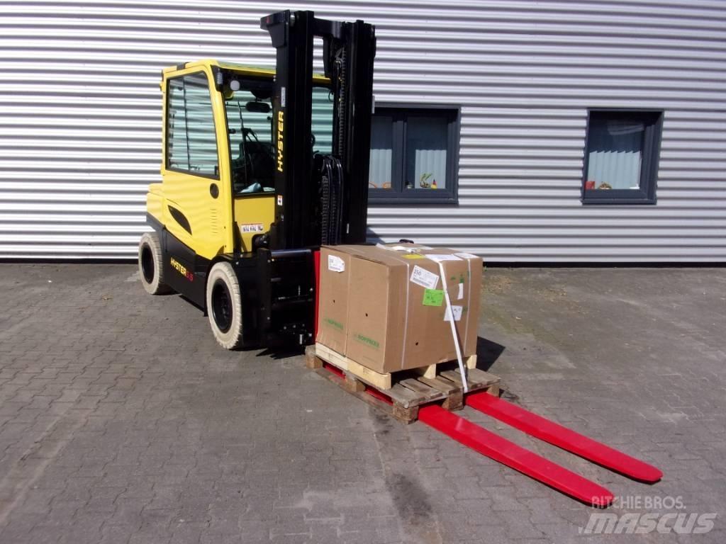 Hyster J5.5XN-6 电动叉车