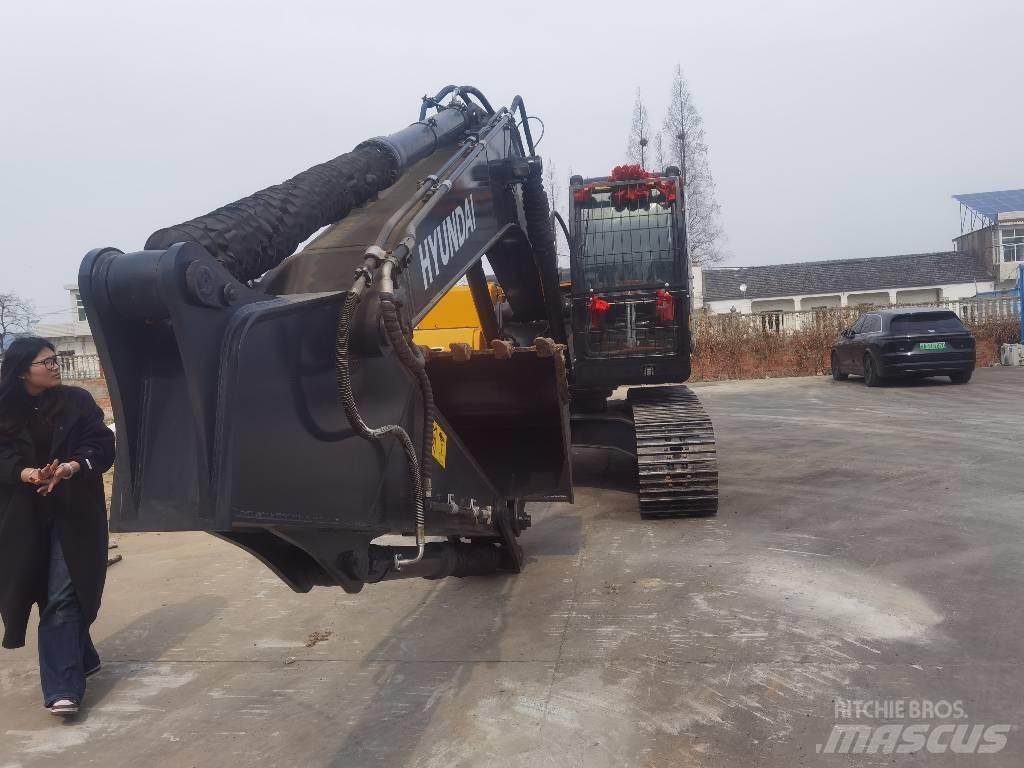 Hyundai 220LC-9S 履带挖掘机