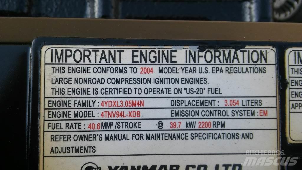 Yanmar 4TNV94L-XDB 小型挖掘机