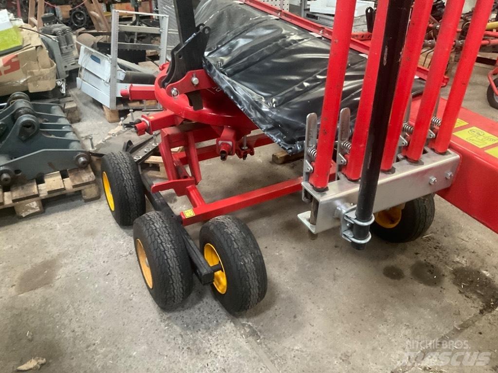 Fransgård Sr 3900 犁耙和摊草机