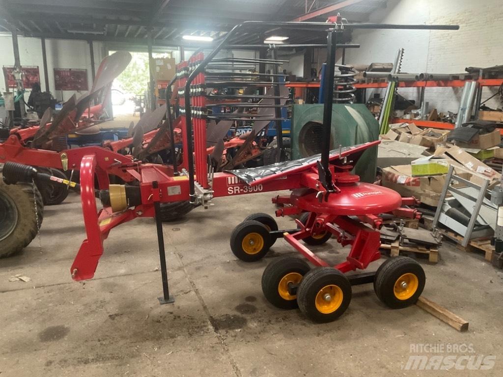 Fransgård Sr 3900 犁耙和摊草机