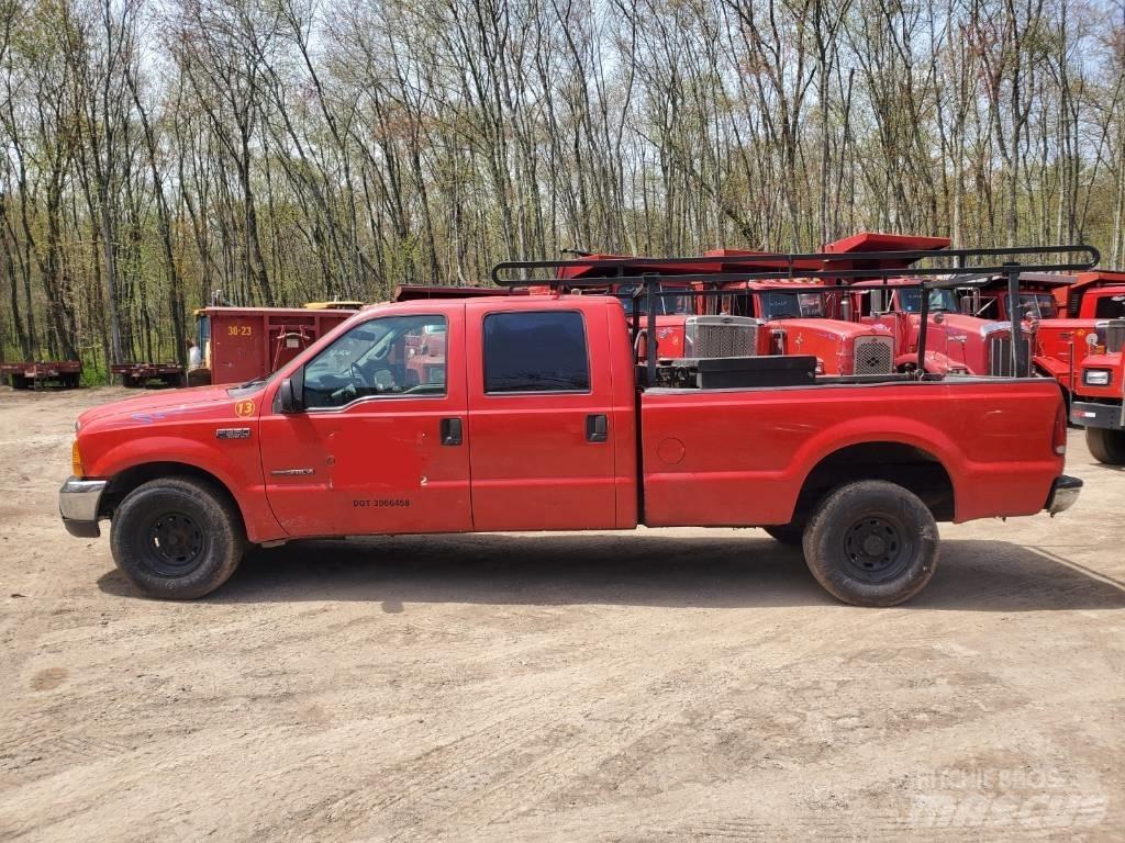 Ford F350XL 平板栏板货车