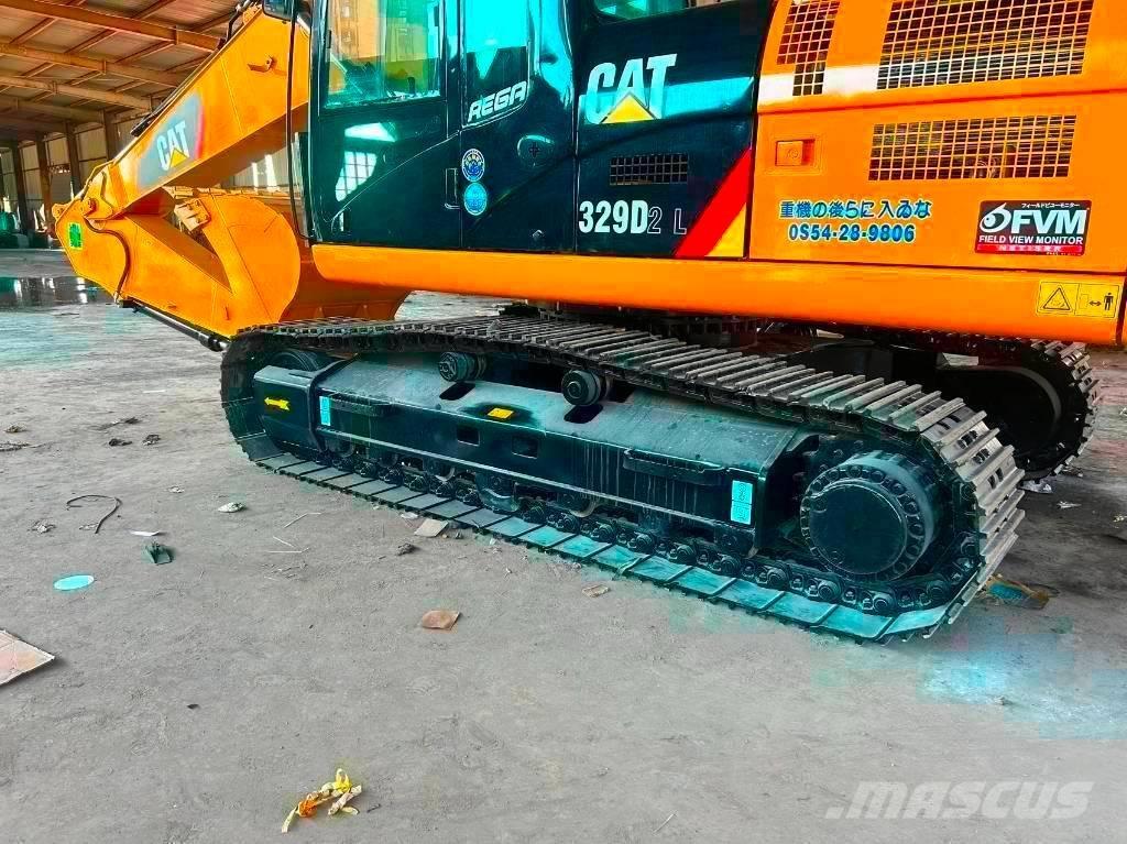 Carter 329 D2L 履带挖掘机