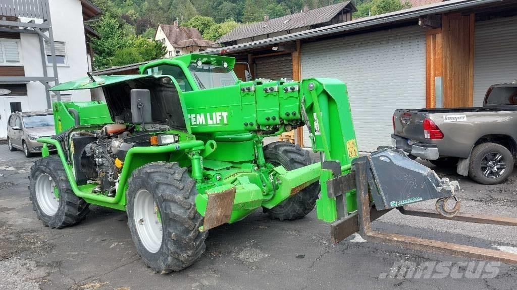Merlo P 40.17 伸缩臂叉装车|叉装车