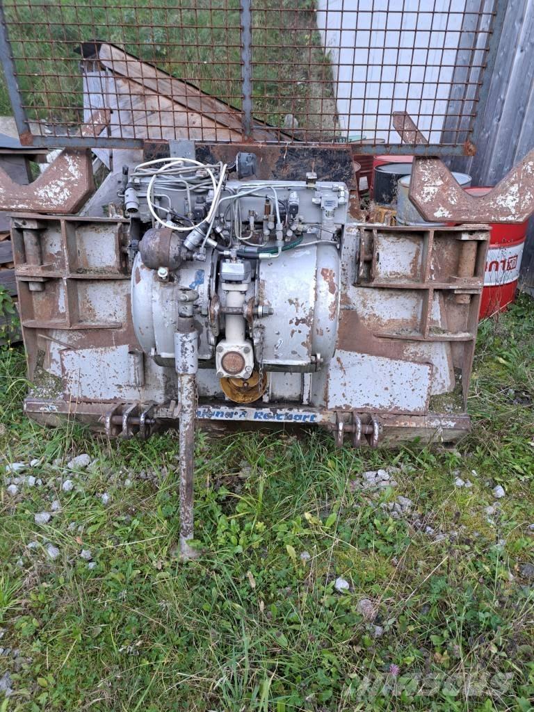 Valtra T 162 林业拖拉机